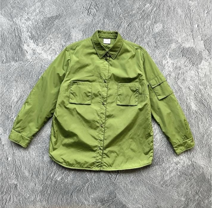 Женская Bogner Куртка Зелёная Нейлон 38