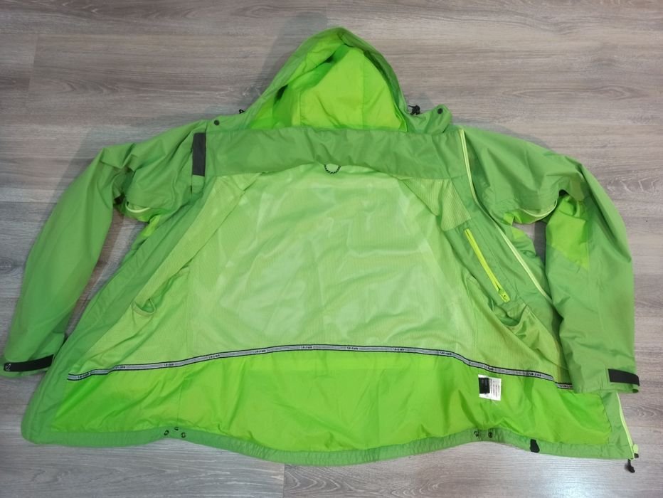 Женская Salewa Куртка Светло-зеленый 40