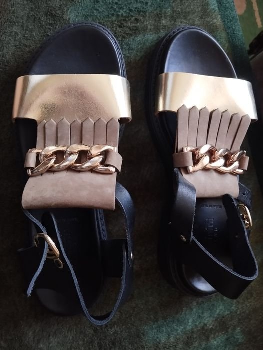 Женские Baldinini Босоножки Чёрные 38.5