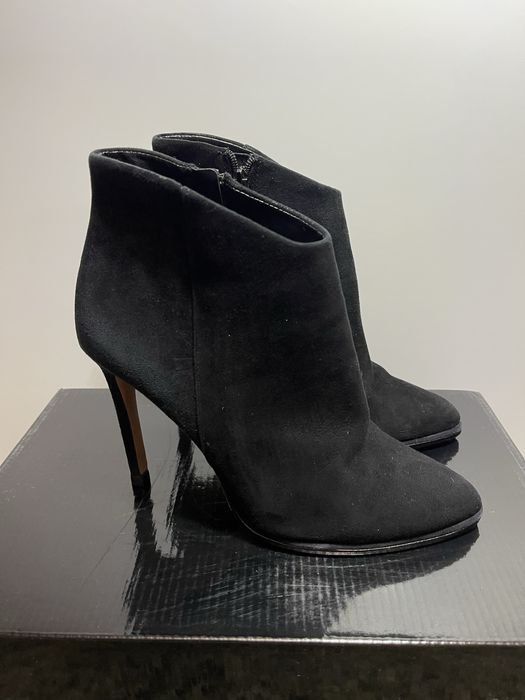 Женские Vince Camuto Ботильоны Чёрные Замша 36.5