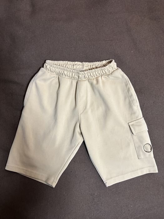 Мужской CP Company Шорты Бежевый