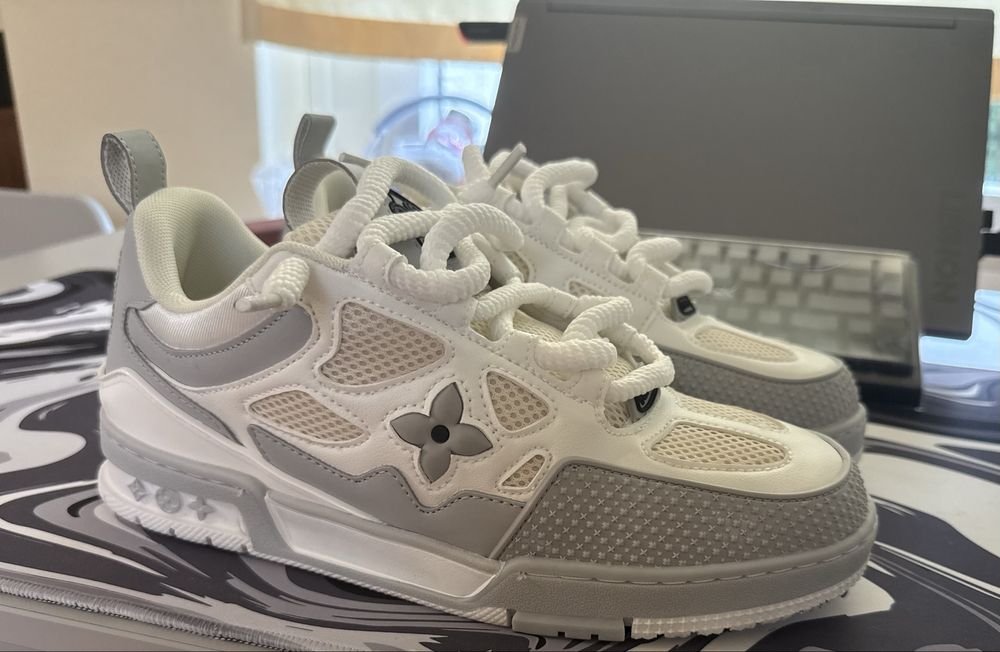 Men Louis Vuitton Sneakers