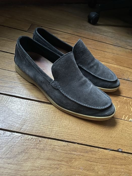 Мужские Loro Piana Лоферы Серый Замша 43