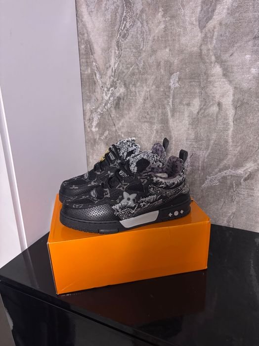 Men Louis Vuitton Sneakers 42