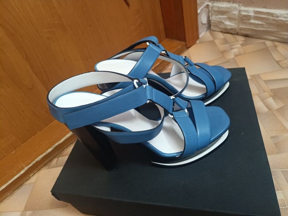 Женские Jil Sander Туфли Тёмно-синие Кожа 40