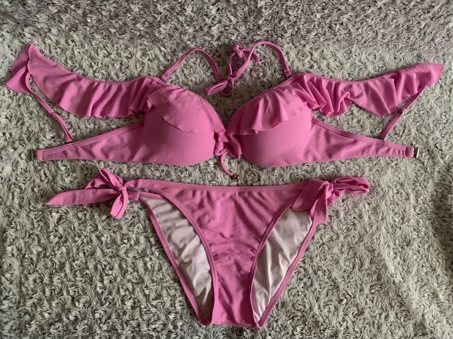 Women Swimwear Pink Romantic with Ruffles M