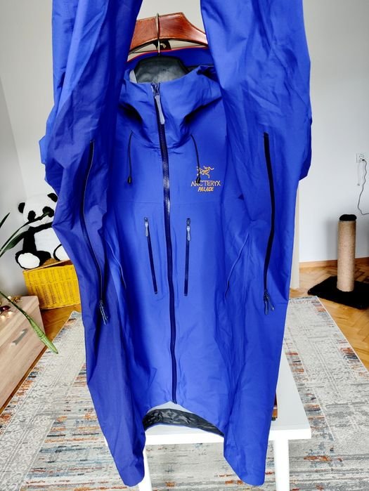 Мужской Palace x Arc'teryx Куртка Тёмно-синий 42