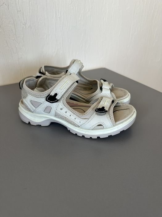 Femme Ecco Talons Beige 40