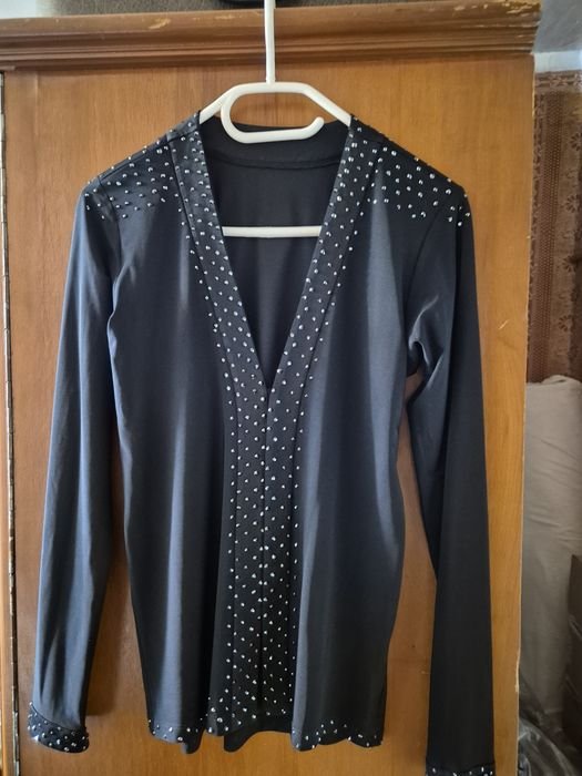 Uomo Camicia Nera  