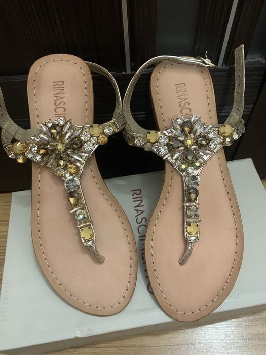 Женские Rinascimento Босоножки Бежевый 36