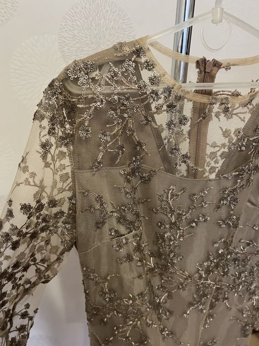 Женский Платье Бежевый Кружево 34