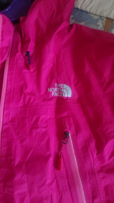 Женская The North Face Куртка Розовая 38