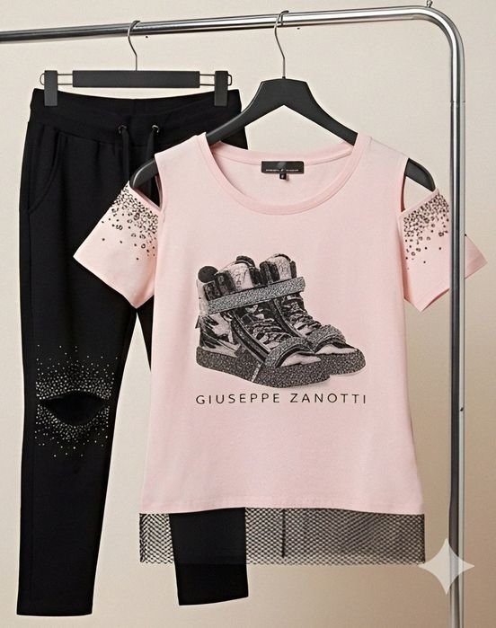 Женский Трикотажный Костюм Розовый 38