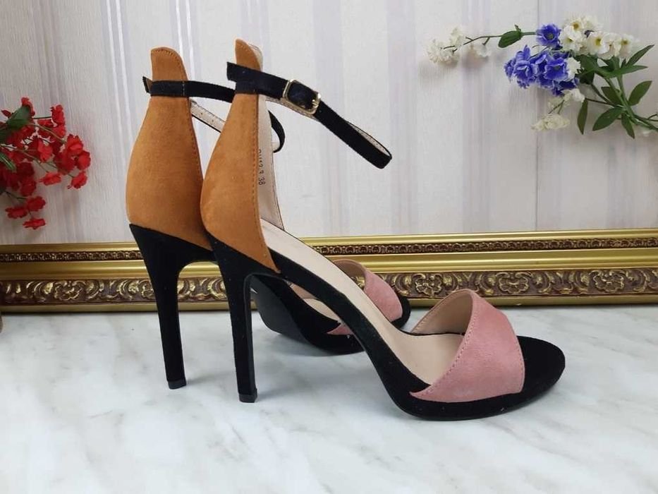 Женские Босоножки Чёрные Искусственная Кожа 38