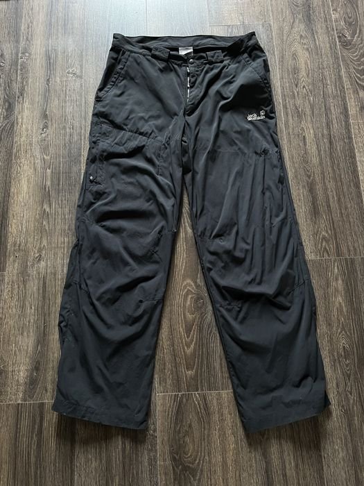 Мужской Jack Wolfskin Штаны Чёрный Нейлон 34