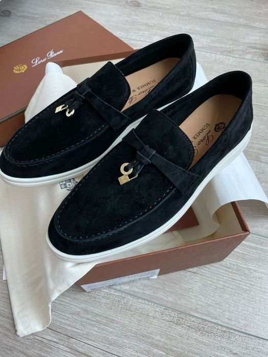 Женские Loro Piana Лоферы Чёрные Кожа 38