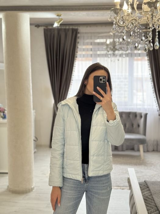 Женская Куртка Голубая 36