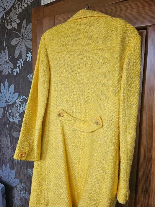 Женское Пальто Жёлтое Вискоза 38