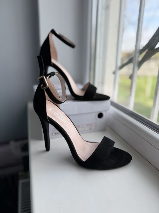 Женские Босоножки Чёрные 37