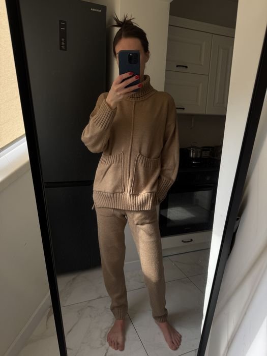 Женский Вязаный Костюм Бежевый Шерсть 34