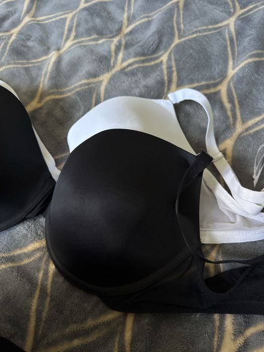 Damen Primark BH Schwarz 85D