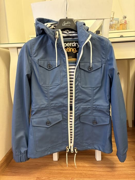 Женская Superdry Дождевик Тёмно-синий 34