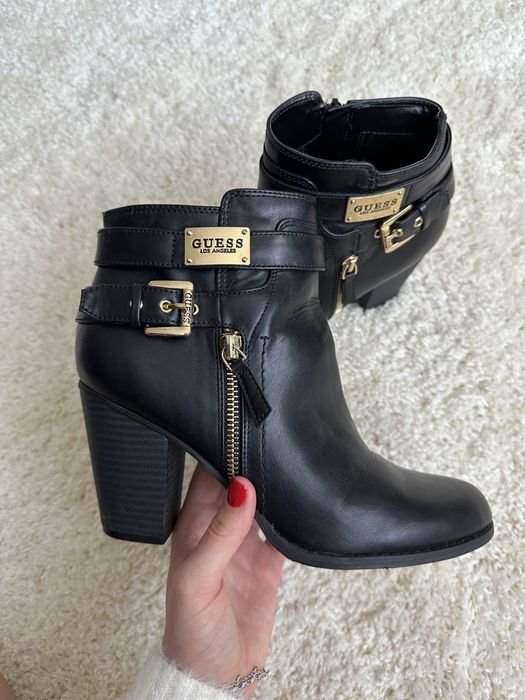 Женские Guess Ботинки Чёрные 40