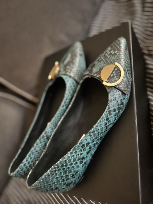 Women Escada Heels Turquoise Leather 38