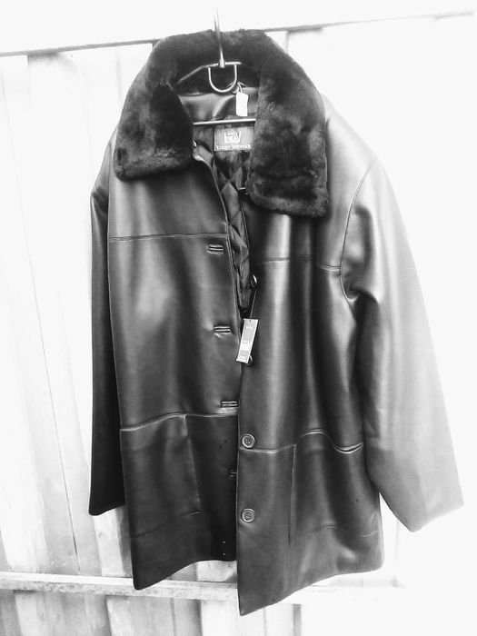 Мужской Lacoste Куртка Чёрная Кожа 44