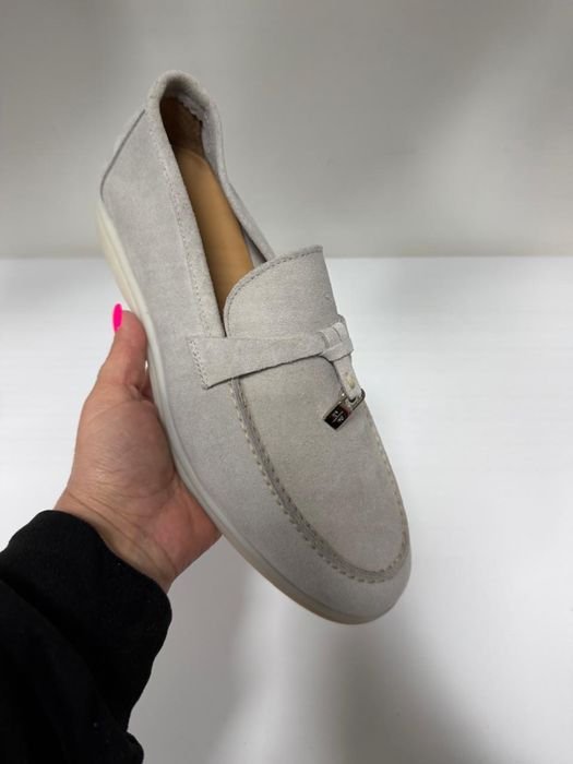 Женские Loro Piana Лоферы 36