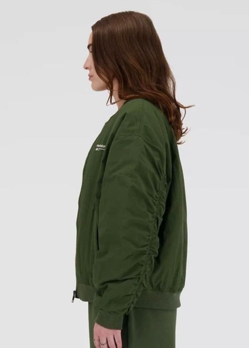 Men New Balance Bomber Green