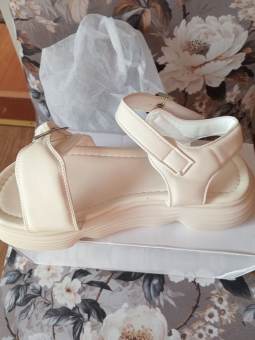 Damen Absatzschuhe Weiß Kunstleder 39