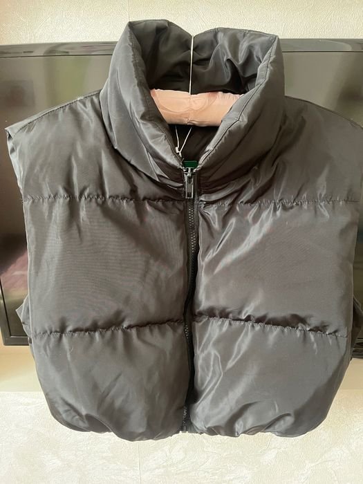 Женский Жилет Чёрный 36