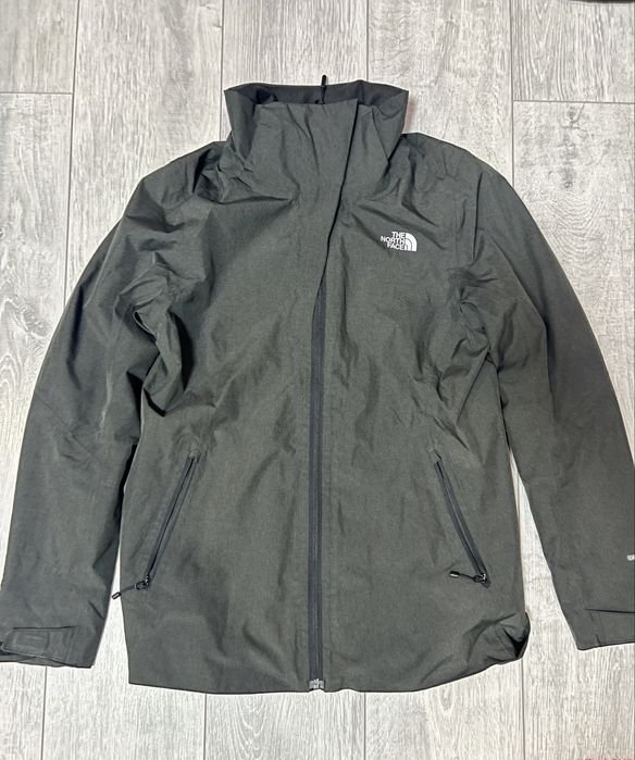 Women The North Face Windbreaker Grey