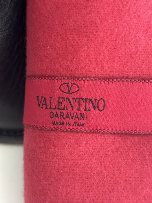 Женские Valentino Garavani Туфли Чёрные Кожа 39