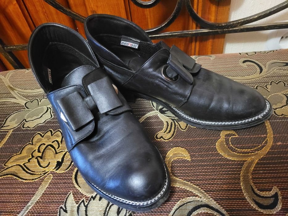 Женские Туфли Чёрные Натуральная Шкіра 39