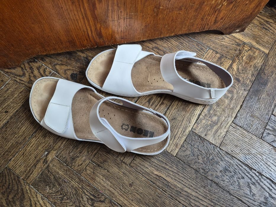 Женские Босоножки Белые Кожа 40