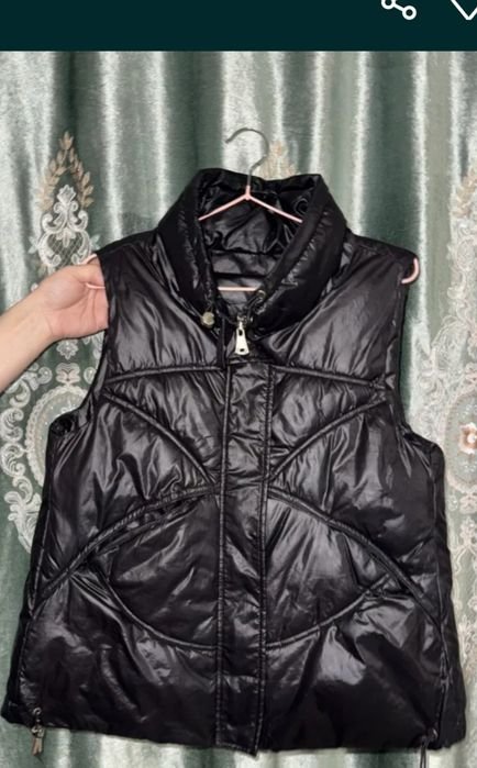 Women Vest Black 50-52