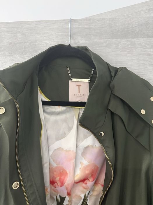 Donna Ted Baker Trench Verde 38