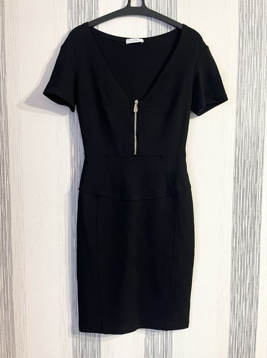 Женский Versace Платье Чёрный 40/Л