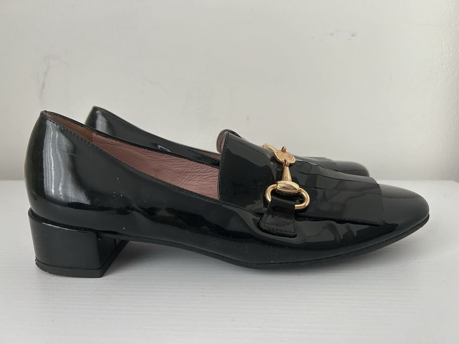 Женские Clarks Лоферы Чёрные Кожа 36