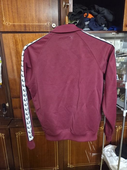 Мужской Fred Perry Куртка Бордовая 36