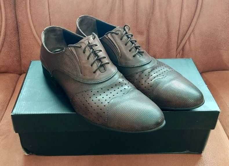 Uomo ETOR Tacchi Marrone Pelle 41