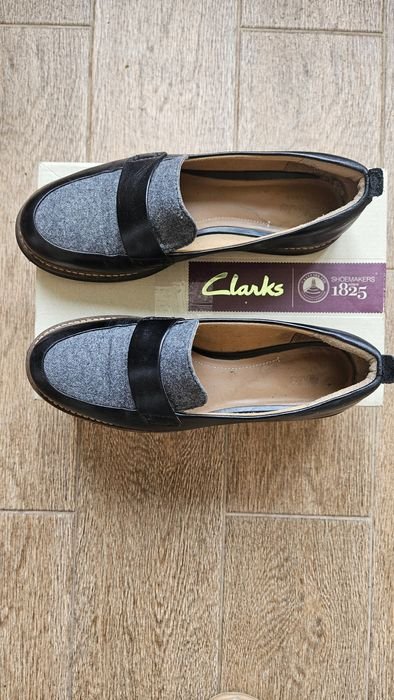 Men Clarks Heels Black Leather 37