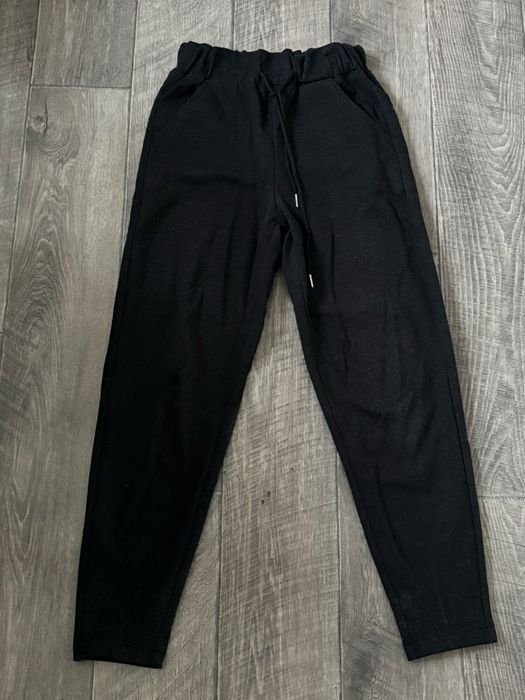Женские Брюки Чёрные 36