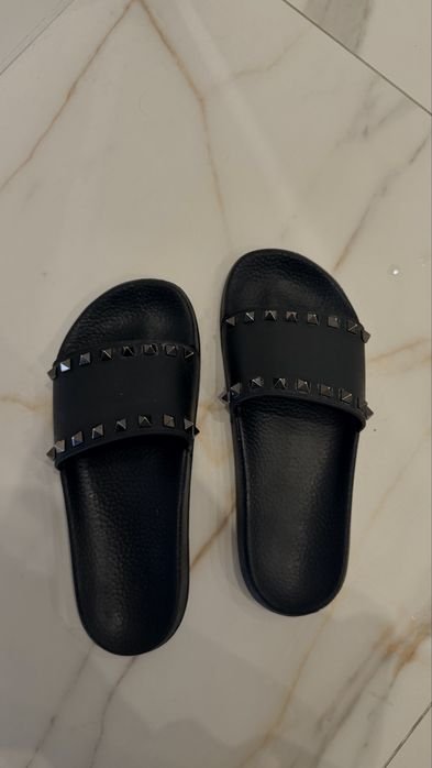 Женские Valentino Шлепанцы Чёрные Резина 40