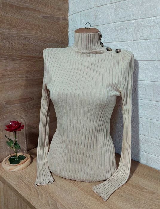 Женский Гольф Бежевый Трикотаж М