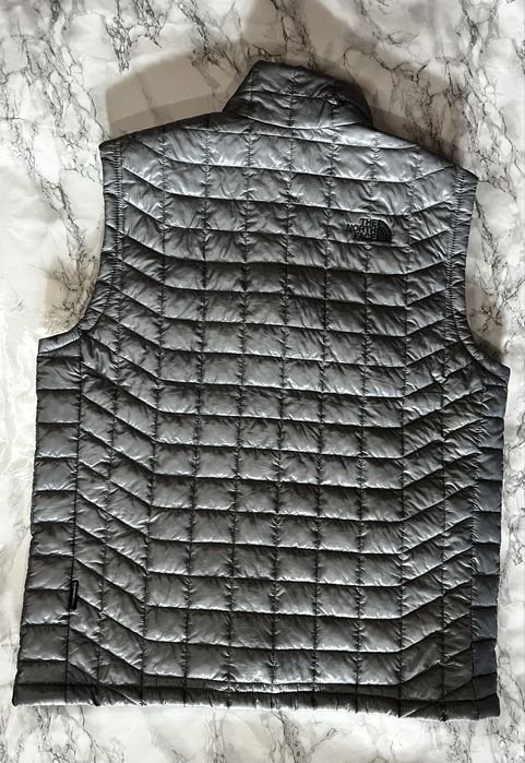 Мужской The North Face Жилетка Серый 40