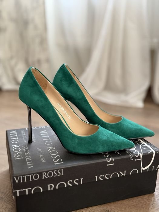 Women Vitto Rossi Heels Green Suede 38