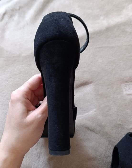 Donna Tacchi Neri Camoscio 35